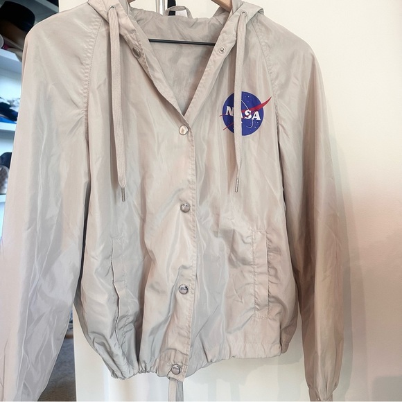 NASA Windbreaker Jacket H&M Divided - Picture 2 of 7